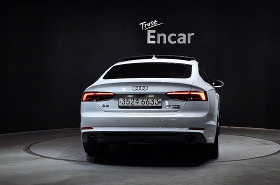Audi A5 45 TFSI Quattro Premium Sportback — пробег 150 793 км — фото 4 из 5