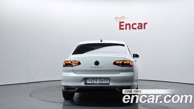 Volkswagen Passat из Кореи Encar