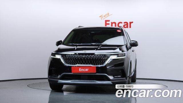 Kia Carnival 9-Seater Signature — пробег 95 584 км — фото 3 из 5