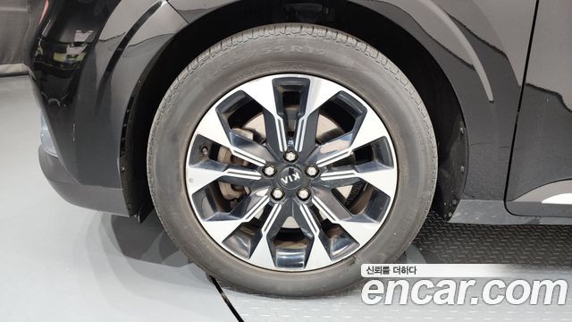 Kia Carnival 9-Seater Signature — пробег 95 584 км — фото 5 из 5