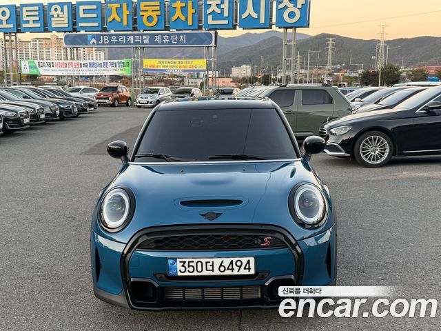 Mini Cooper 5Door Classic Third Generation — пробег 55 000 км — фото 3 из 5
