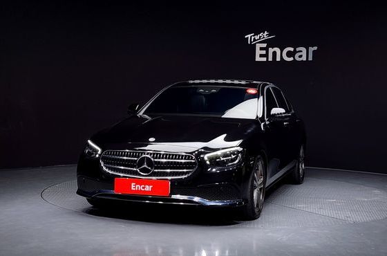 Mercedes-Benz E-Class E250 Avantgarde — пробег 30 796 км — фото 3 из 5