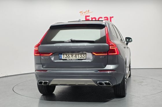 Volvo XC60 B5 Inscription — пробег 55 341 км — фото 4 из 5