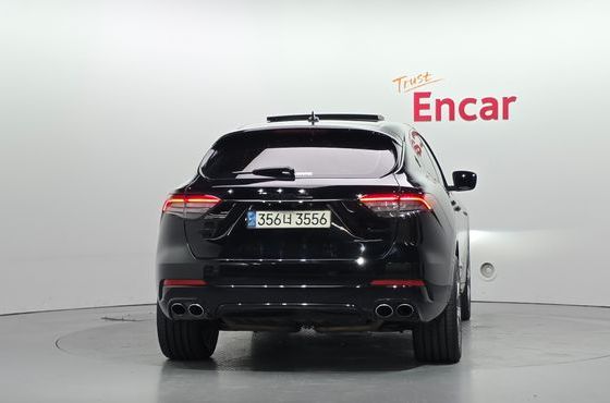 Maserati Levante 3.0 S AWD GranLusso — пробег 63 541 км — фото 4 из 5