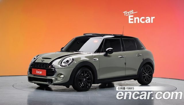 Mini Cooper из Кореи Encar