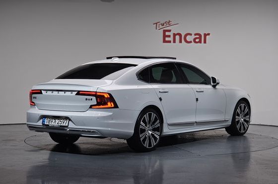 Volvo S90 B6 AWD Ultimate Bright — пробег 52 283 км — фото 2 из 5