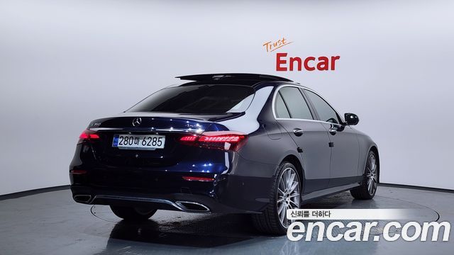 Mercedes-Benz E-Class из Кореи Encar