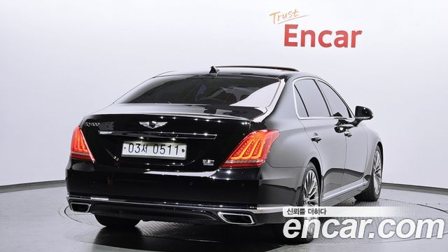 Genesis EQ900 3.3 T-GDI AWD Prestige — пробег 184 992 км — фото 2 из 5