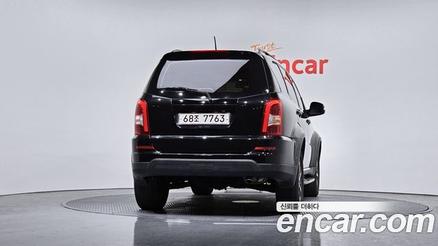 Ssangyong Rexton 2.2 4WD RX7 Luxury — пробег 173 544 км — фото 4 из 5