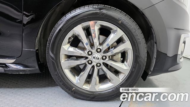 Kia Carnival 9-seater Prestige — пробег 138 886 км — фото 5 из 5