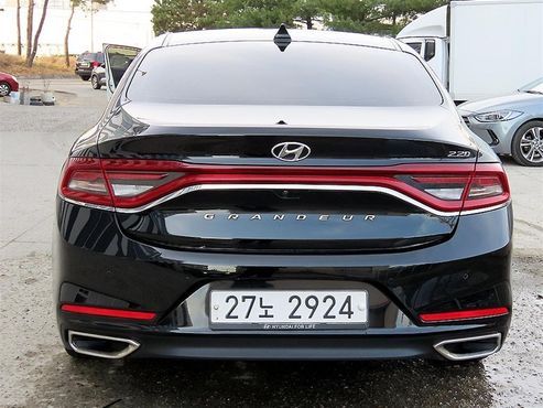 Hyundai Grandeur 2.2 Diesel Premium Special — пробег 252 542 км — фото 4 из 5