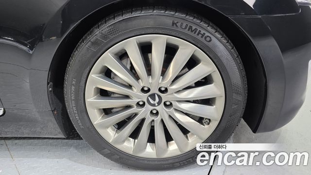 Hyundai Equus из Кореи Encar