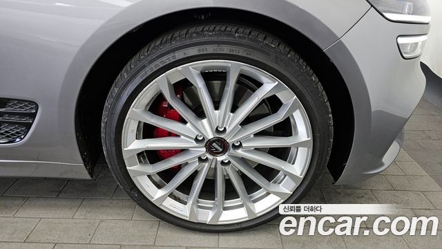 Genesis G70 из Кореи Encar