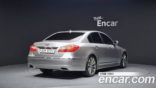 Hyundai Genesis из Кореи Encar