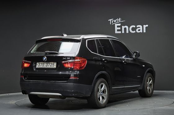 BMW X3 xDrive 30d High — пробег 300 592 км — фото 2 из 5