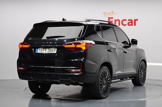 Ssangyong Rexton Diesel 2.2 4WD The Black — пробег 56 501 км — фото 2 из 5
