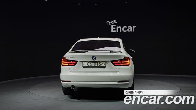 BMW Gran Turismo GT 320d xDrive — пробег 87 416 км — фото 4 из 5