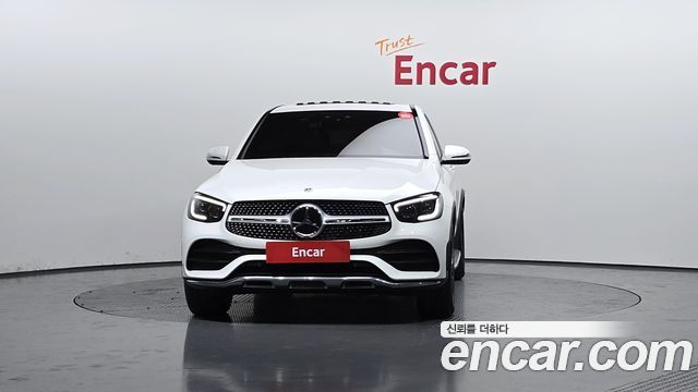 Mercedes-Benz GLC-Class GCL300 4MATIC Coupe — пробег 22 305 км — фото 3 из 5