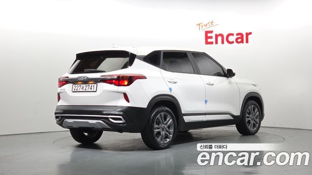 Kia Seltos из Кореи Encar