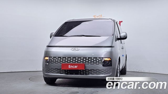 Hyundai Staria Tourer 9-Seater Modern — пробег 97 904 км — фото 3 из 5