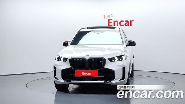 BMW X5 M60i — пробег 29 319 км — фото 3 из 5