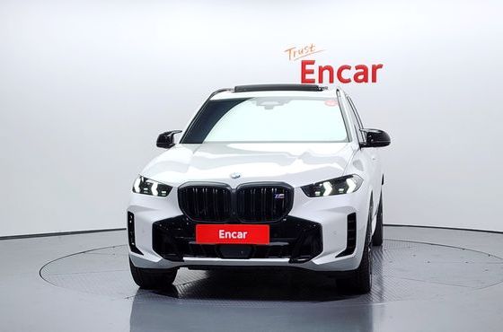 BMW X5 M60i — пробег 29 319 км — фото 3 из 5