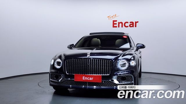 Bentley Flying Spur 4.0 — пробег 37 244 км — фото 3 из 5