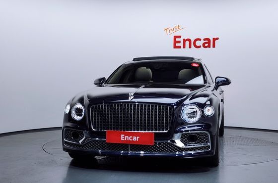 Bentley Flying Spur 4.0 — пробег 37 244 км — фото 3 из 5