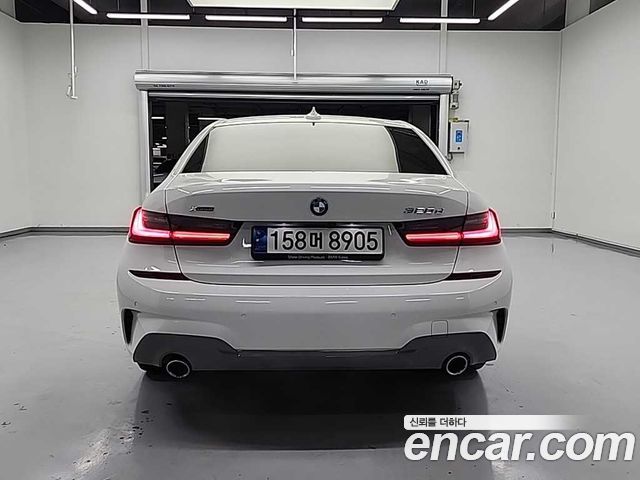BMW 3-Series 320d xDrive M Sport — пробег 57 974 км — фото 3 из 5