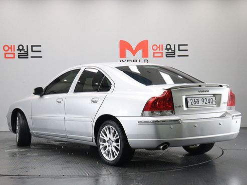 Volvo S60 2.5T 1st — пробег 87 330 км — фото 5 из 5