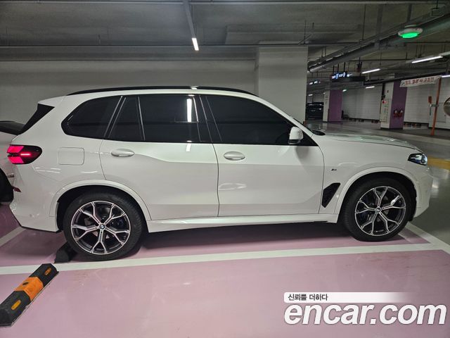 BMW X5 xDrive 40i M Sport — пробег 21 000 км — фото 5 из 5
