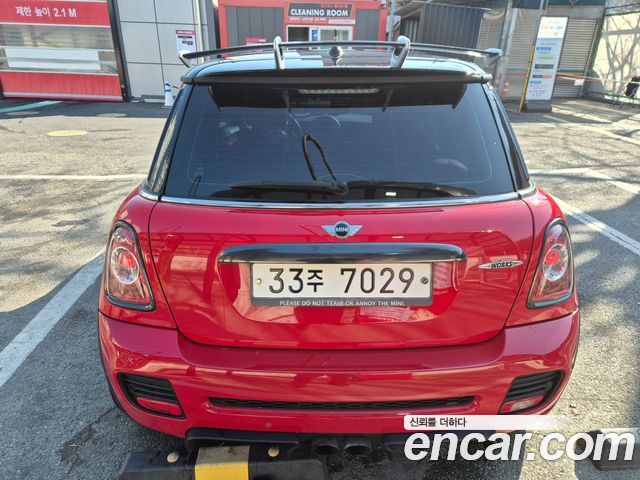 Mini Cooper JCW 2nd Generation — пробег 66 000 км — фото 3 из 5