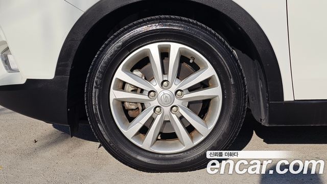 Ssangyong TIBOLI из Кореи Encar