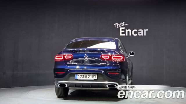 Mercedes-Benz GLC-Class GLC300e 4MATIC Coupe — пробег 27 597 км — фото 4 из 5