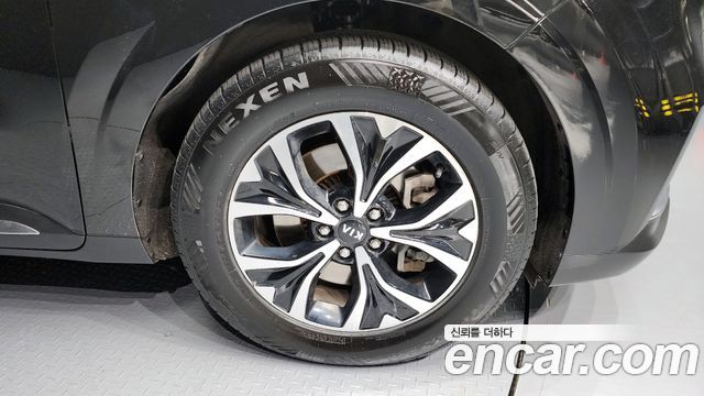 Kia Carnival 9-Seater Noblesse — пробег 87 334 км — фото 5 из 5