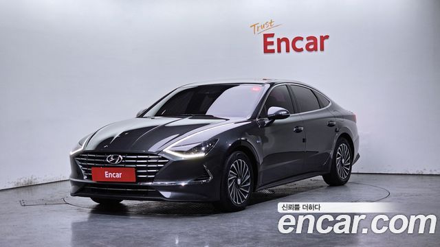 Hyundai Sonata Premium Family — пробег 130 550 км — фото 1 из 5