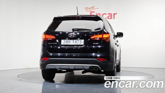 Hyundai Santafe Diesel(e-VGT) 2.0 2WD Premium — пробег 64 382 км — фото 4 из 5