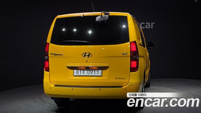 Hyundai Starex Van 5-Seater Smart — пробег 168 699 км — фото 4 из 5