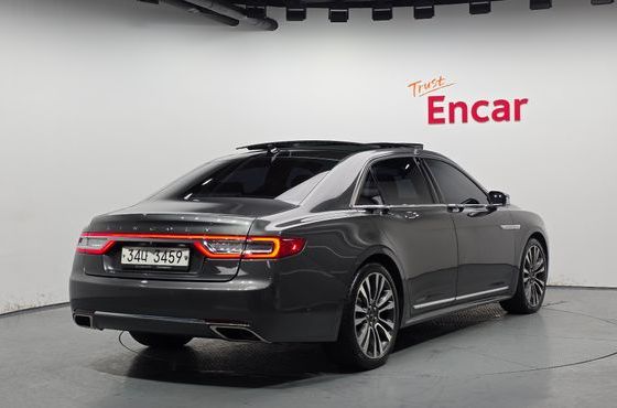 Lincoln Continental 3.0 AWD — пробег 63 701 км — фото 2 из 5