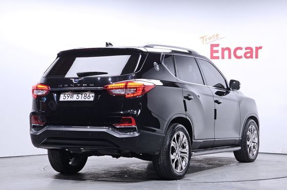 Ssangyong Rexton Diesel 2.2 4WD Eurasia Edition — пробег 72 369 км — фото 2 из 5