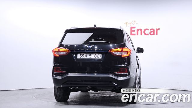 Ssangyong Rexton из Кореи Encar