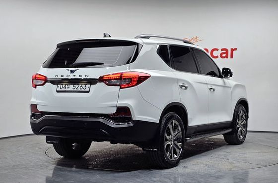Ssangyong Rexton Diesel 2.2 4WD Majesty — пробег 107 419 км — фото 2 из 5