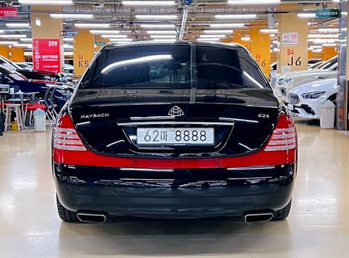 Maybach 62s 6.0 V12 1st — пробег 137 000 км — фото 4 из 5