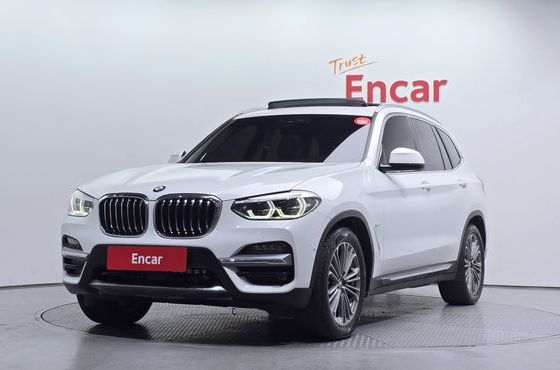 BMW X3 xDrive 20i Luxury — пробег 47 135 км — фото 1 из 5