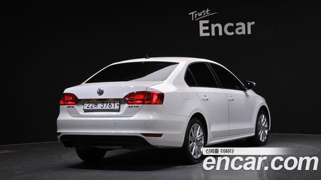 Volkswagen Jetta 2.0 TDI 6th — пробег 103 677 км — фото 2 из 5