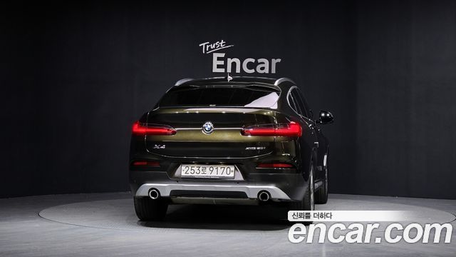 BMW X4 xDrive20i xLine — пробег 80 250 км — фото 4 из 5