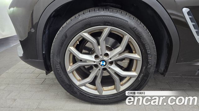 BMW X4 xDrive20i xLine — пробег 80 250 км — фото 5 из 5