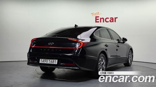 Hyundai Sonata 2.0 Premium — пробег 68 432 км — фото 2 из 5