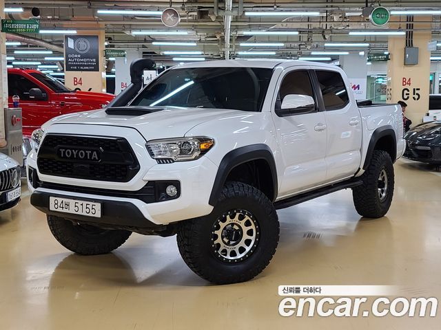 Toyota Tacoma 3.5 — пробег 99 900 км — фото 1 из 5