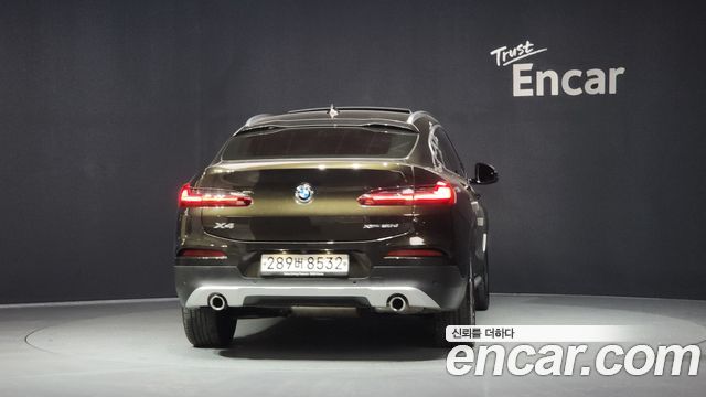 BMW X4 xDrive20d xLine — пробег 75 339 км — фото 4 из 5